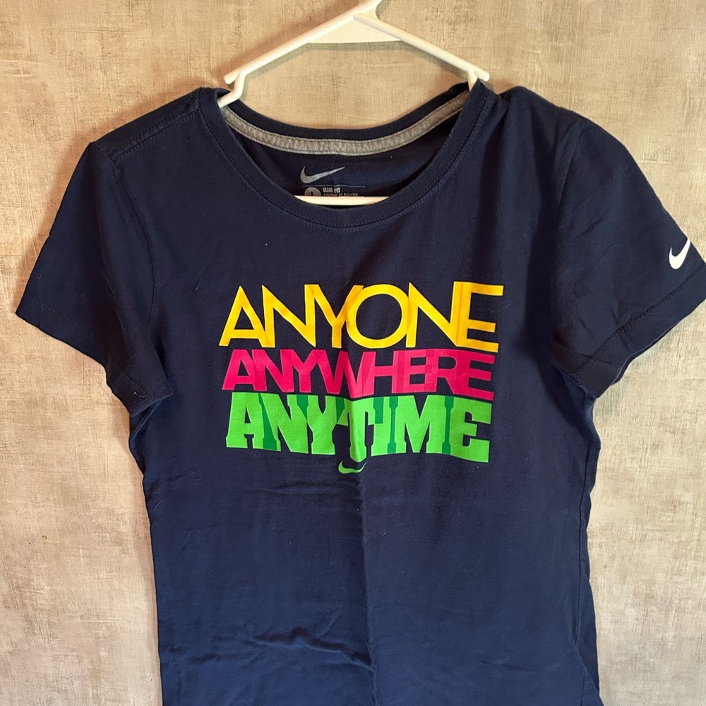 Nike Kids Navy Tee with Bold Graphic